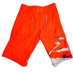 Nike ACG Men's Woven Cargo Shorts 32
Medium Red